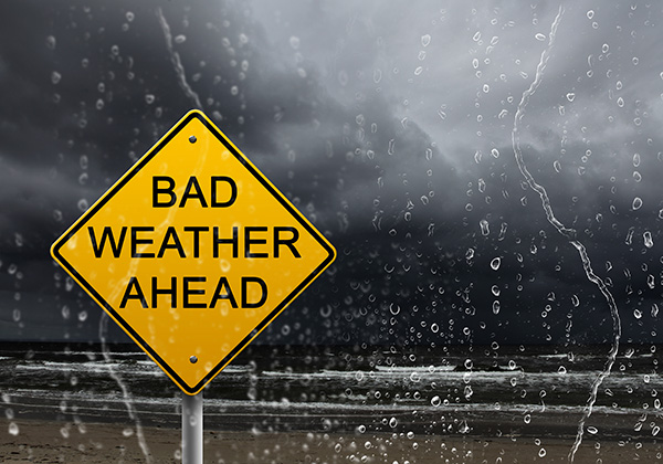 Are Your Windshield Wipers Ready for Summer Thunderstorms? | Don Lee's Tire & Auto